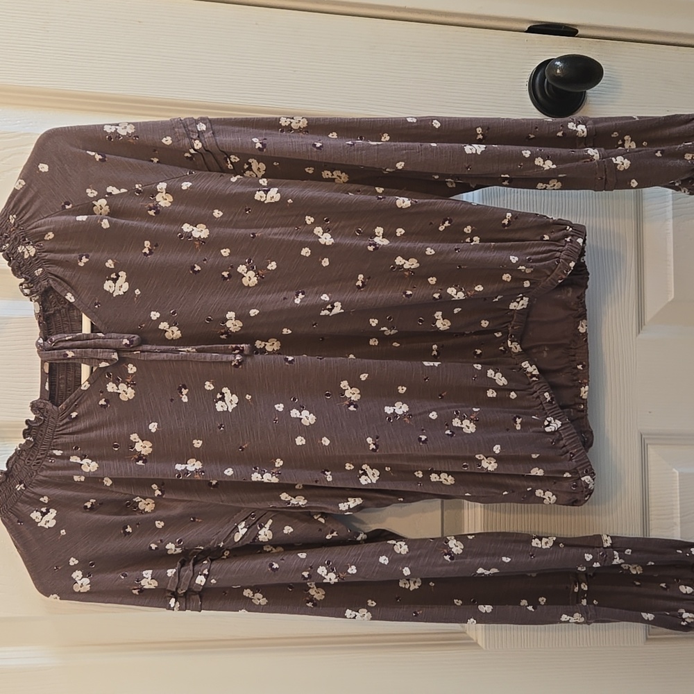 Women's Lucky Brand XS floral blouse